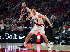 媒体人：别管外界怎么评论 小杨自己明白自己水平和定位就行